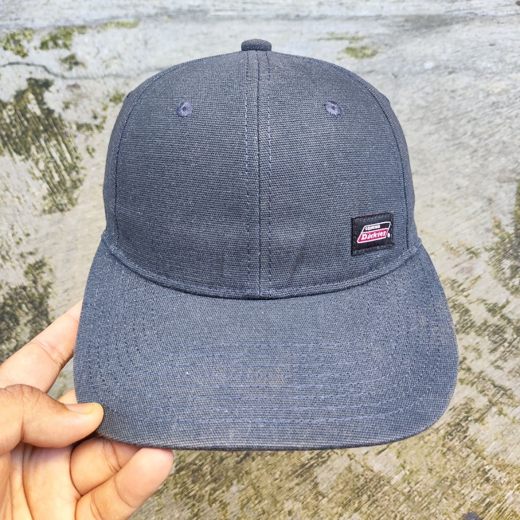 topi dickies