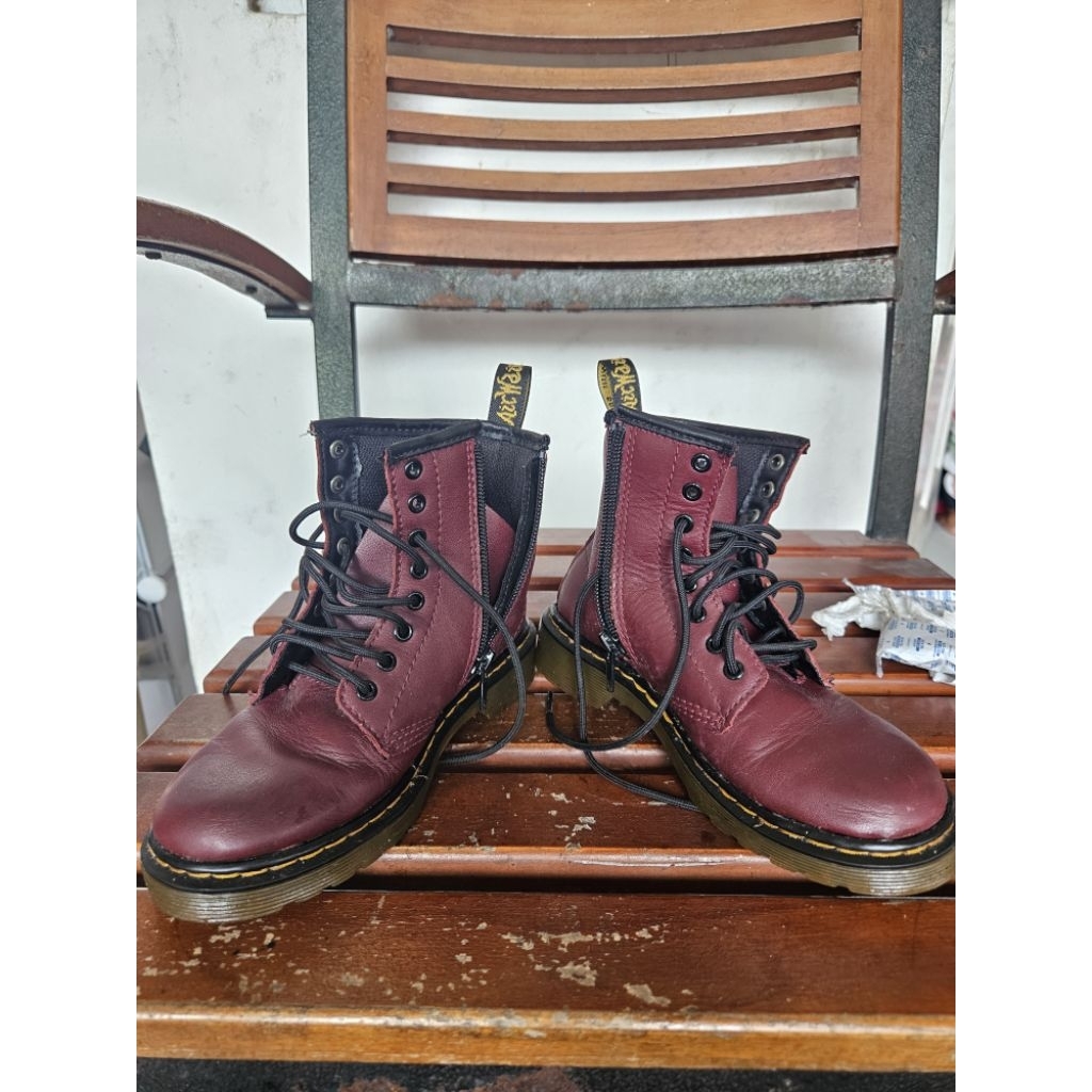 Sepatu Dr Marteen anak perempuan Preloved