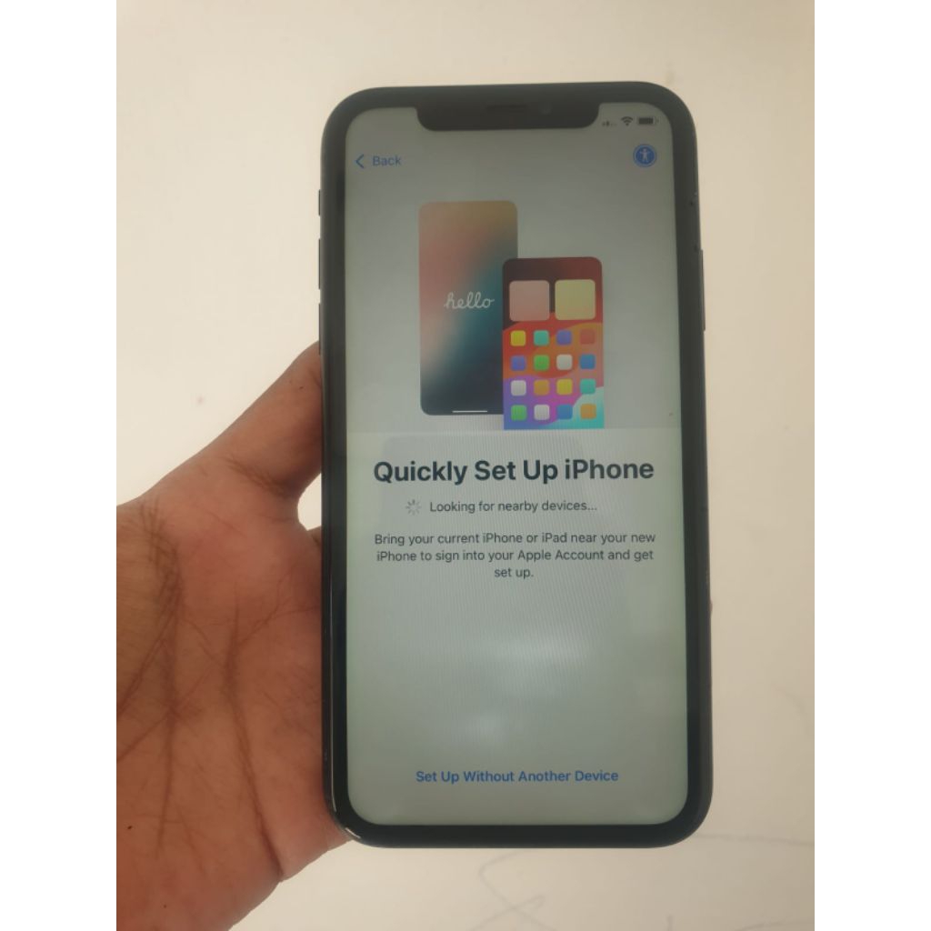 iphone xr 64gb lock icloud