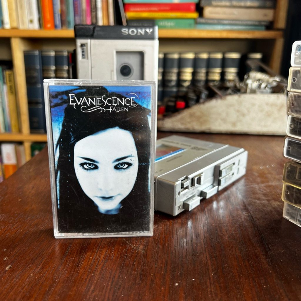 Kaset Pita Evanescence Fallen