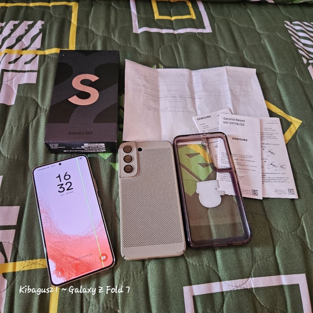 Samsung Galaxy S22 5G LTE Ram 8/256gb Fullset ORI SEIN Mulus minusan murah