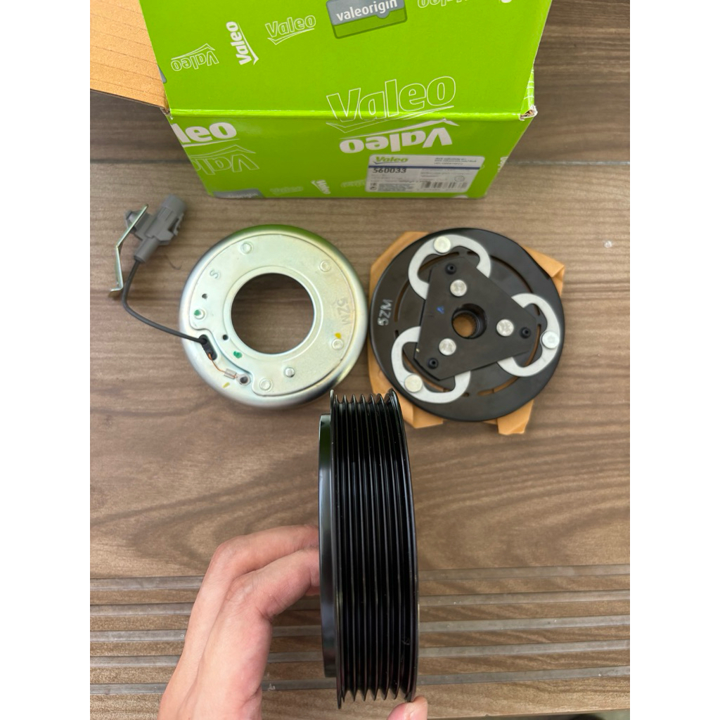 Magnetic Clutch Magnet Pully AC Mobil Mitsubishi Mirage ASLI VALEO