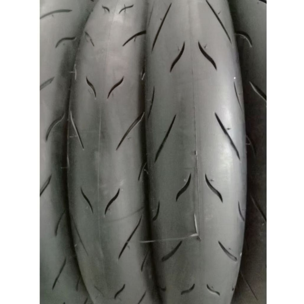 Ban Race Corsa R46 Platinum Uk 90/80 Ring 17 second Tubeles