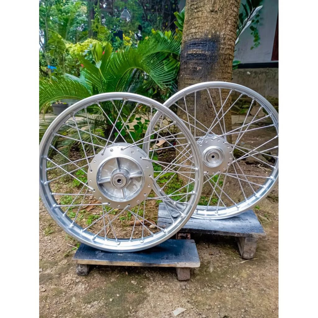 Pelek/pelek jari jari depan belakang motor Vega ZR Vega new Jupiter z Burhan Jupiter robot ORI cabut