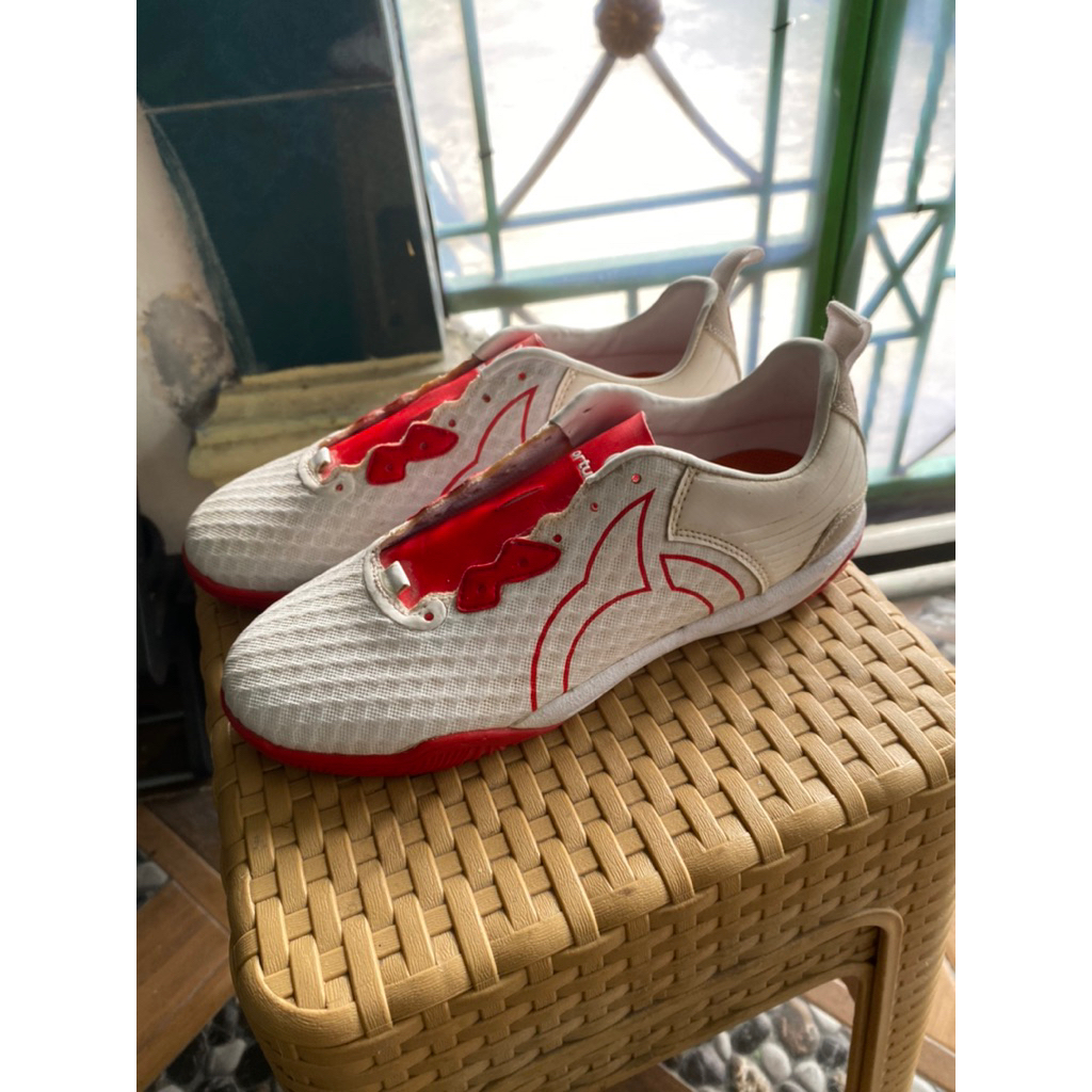 SEPATU FUTSAL ORTUSEIGHT JOGOSALA VENOM IN ORTUS