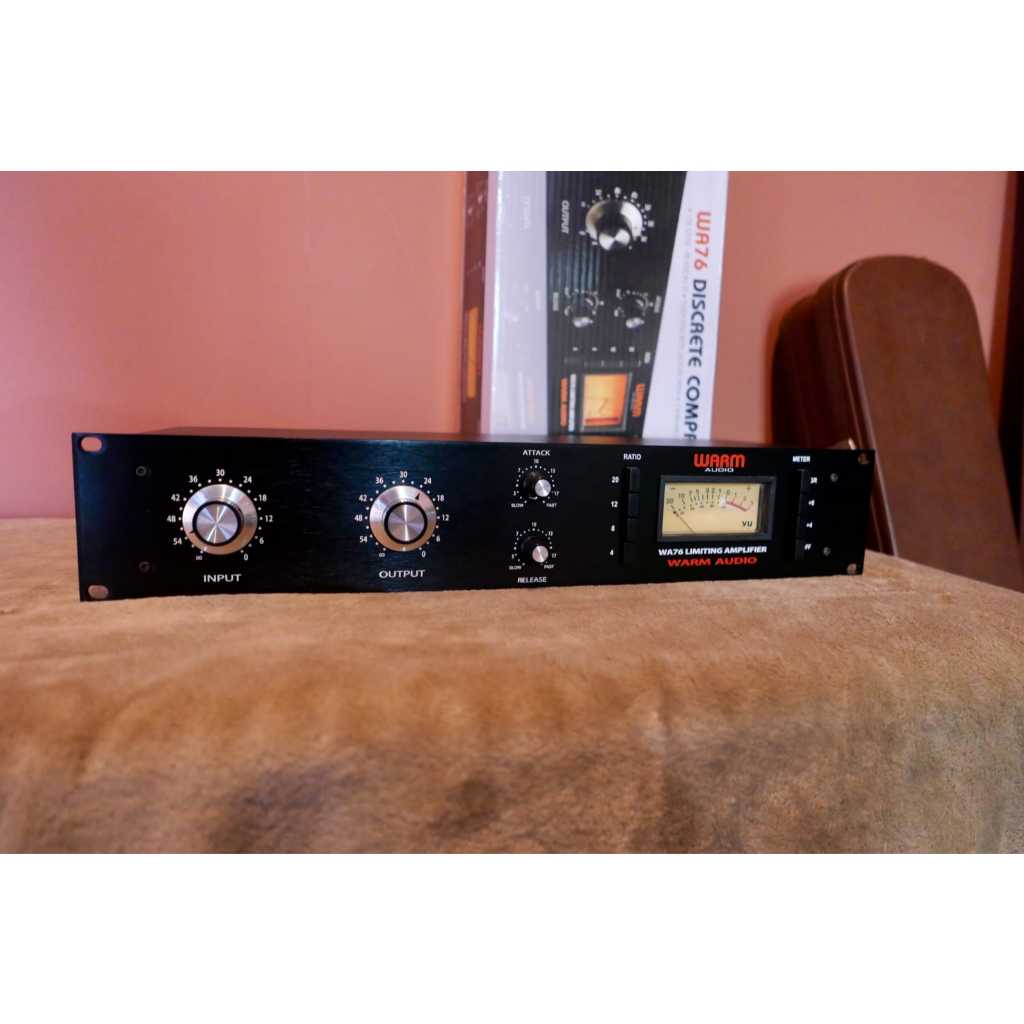 Warm Audio WA76 Discrete FET Compressor Limiter