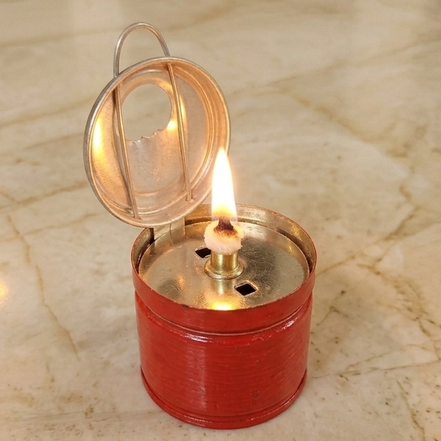 Lampu Unik Minyak Goreng / Damar KALENG / Lampu Hias Mini / Damar KALENG