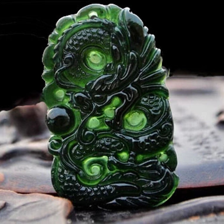 kalun liontin batu ukiran naga natural black jade cocok untuk wanita dan pria