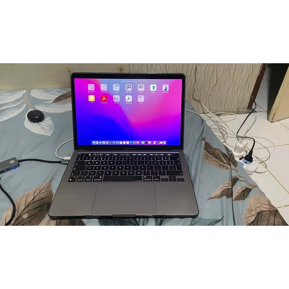 Apple Macbook Pro M1 2020