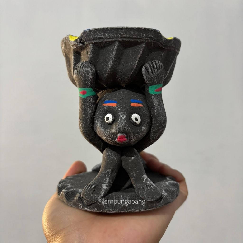 Asbak Tanah Liat Unik/ Asbak Orang Indian / Asbak motif batu / Asbak Suku Asmat / Asbak Gerabah Lucu