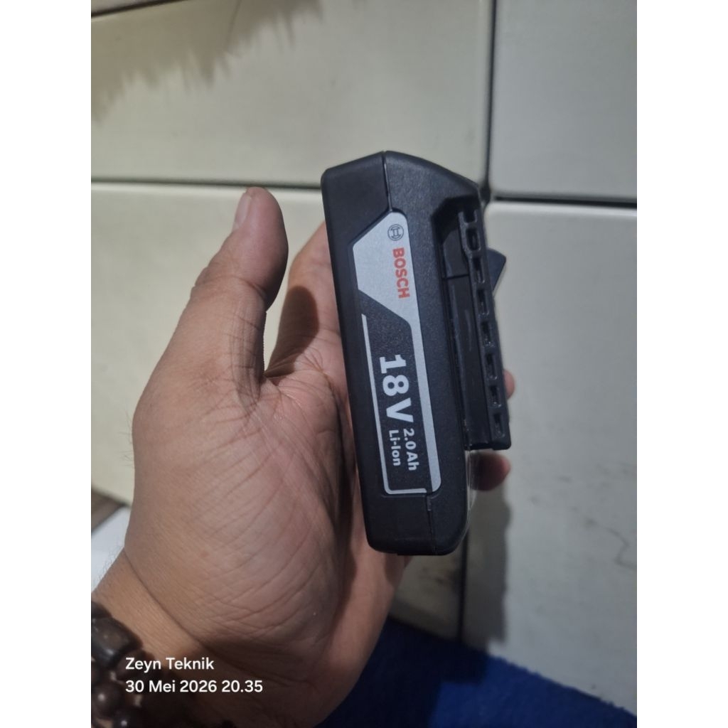 Baterai Cordless 18v 2ah BOSCH GBA 18V 2AH