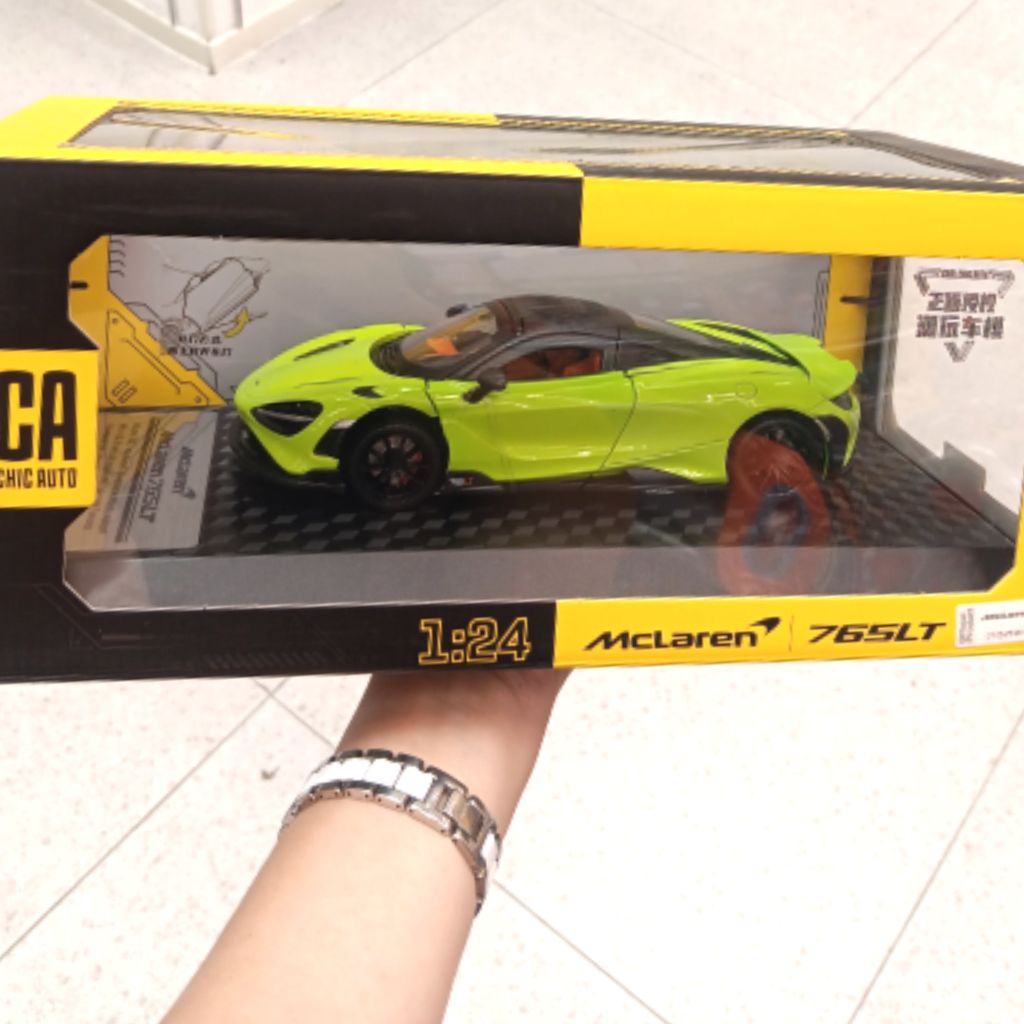 DIECAST CCA MCLAREN 765LT GREEN 1:24