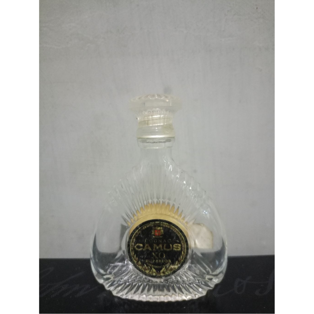 botol bekas caamus xo mini