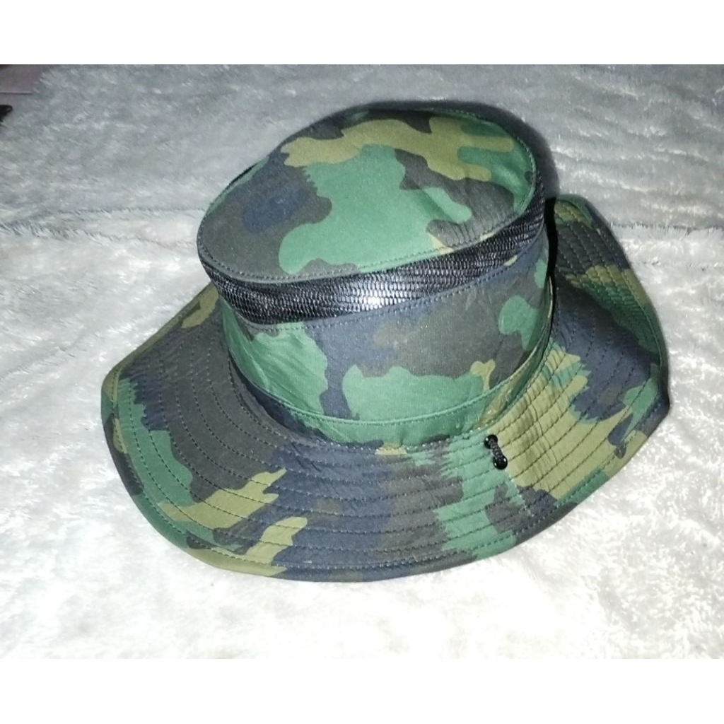 Topi Rimba Loreng Hurley Ada Tali Size 55-56cm Second