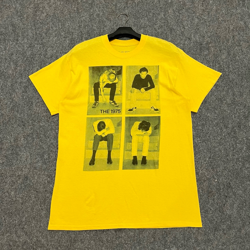 Vintage Built Up Oversized The 1975 Official Merchandise T-shirt