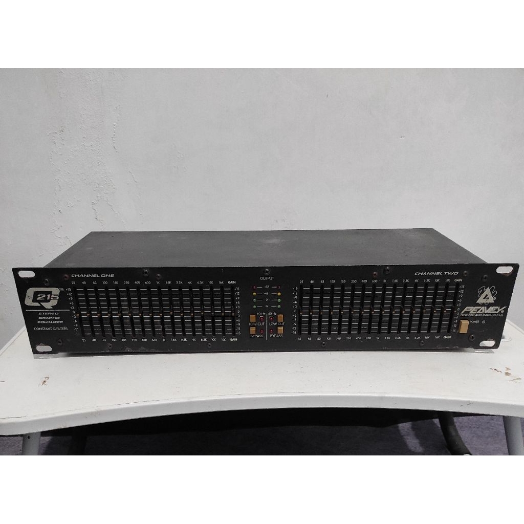 EQUALIZER PEAVEY Q215 SECOND ORIGINAL USA