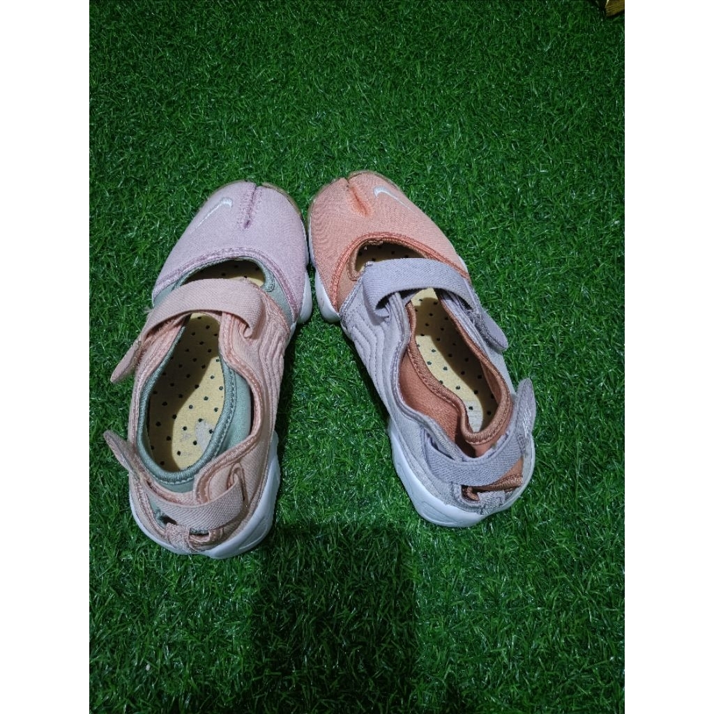 Nike Air Rift Crimson Bliss Infinite Lilac Original