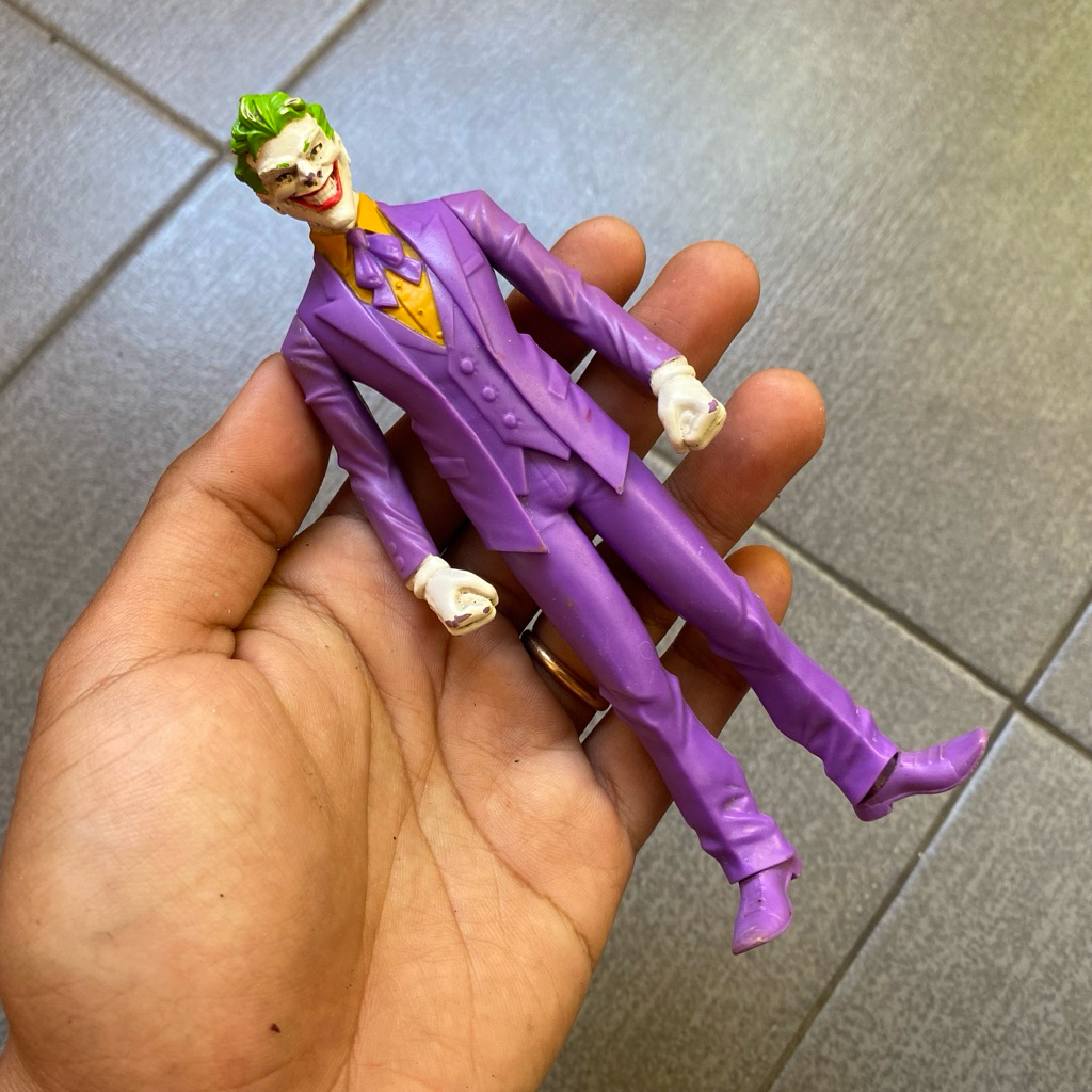 action figure joker original dc comics