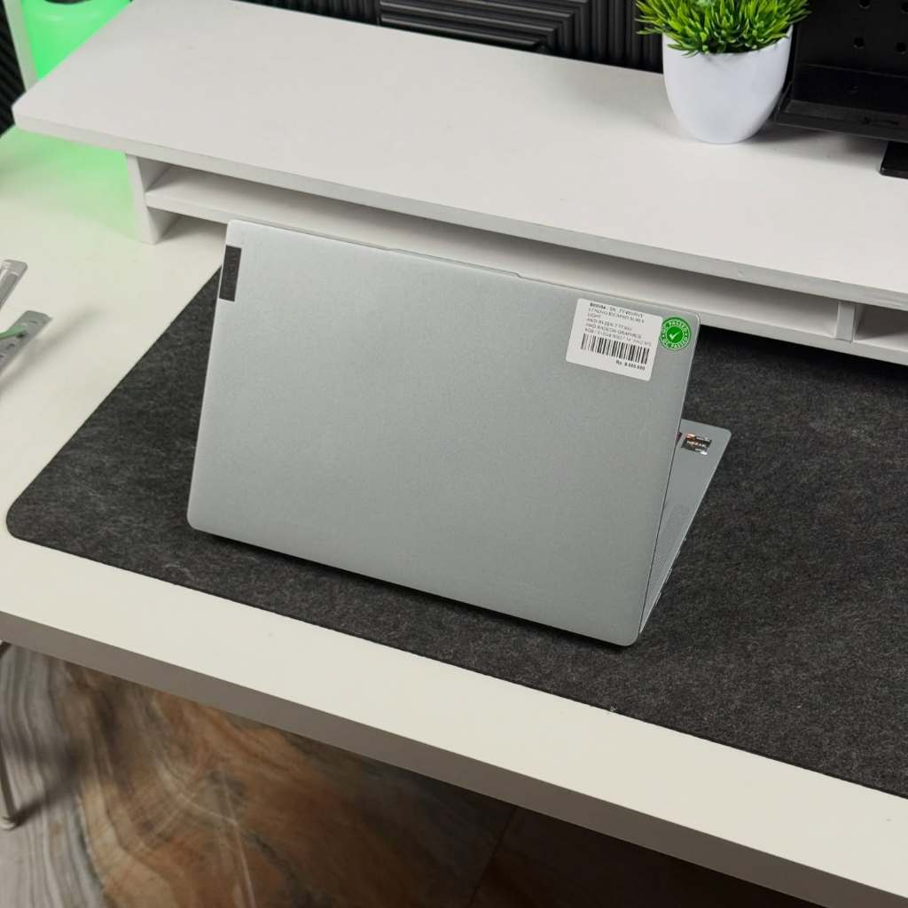 Lenovo Ideapad Slim 5 Light