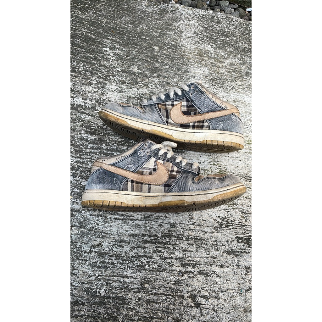 nike travis scott second