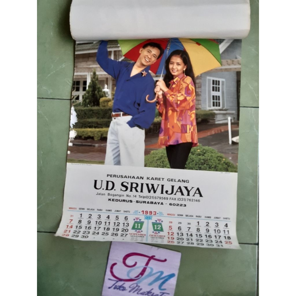 kalender tanggalan dinding tahun 1993 gambar artis indonesia PERUSAHAAN KARET GELANG U.D SRIWIJAYA j