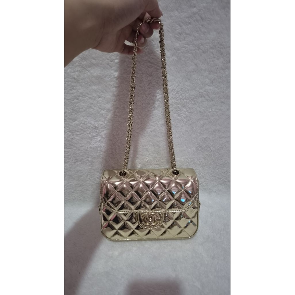 Preloved Chanel Gold Metallic Mirror Mini Flap Bag Wirh Star Coin Purse