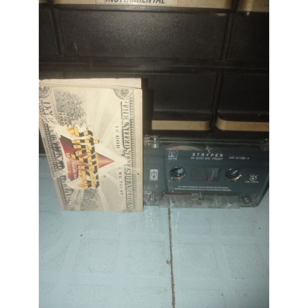 Kaset Pita STRYPER - In God We Trust