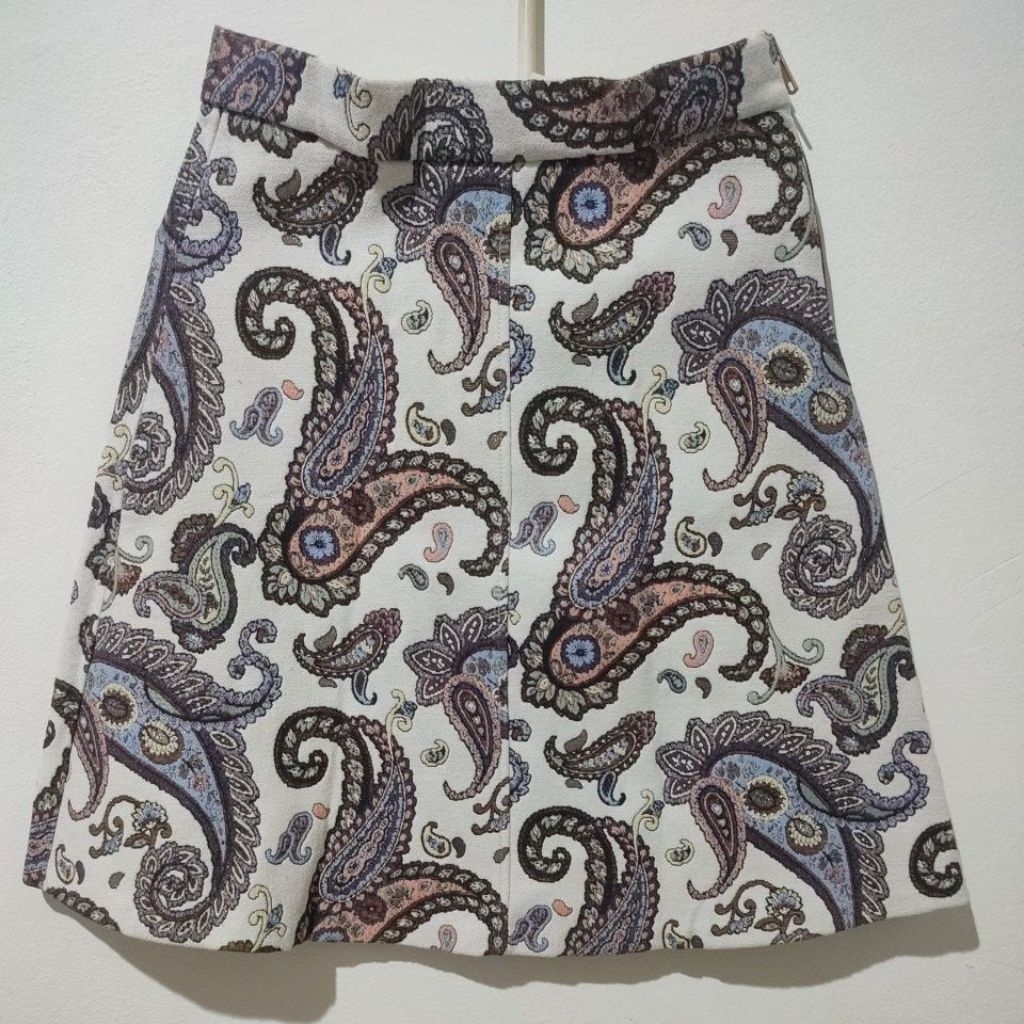 Zara midi skirt Preloved
