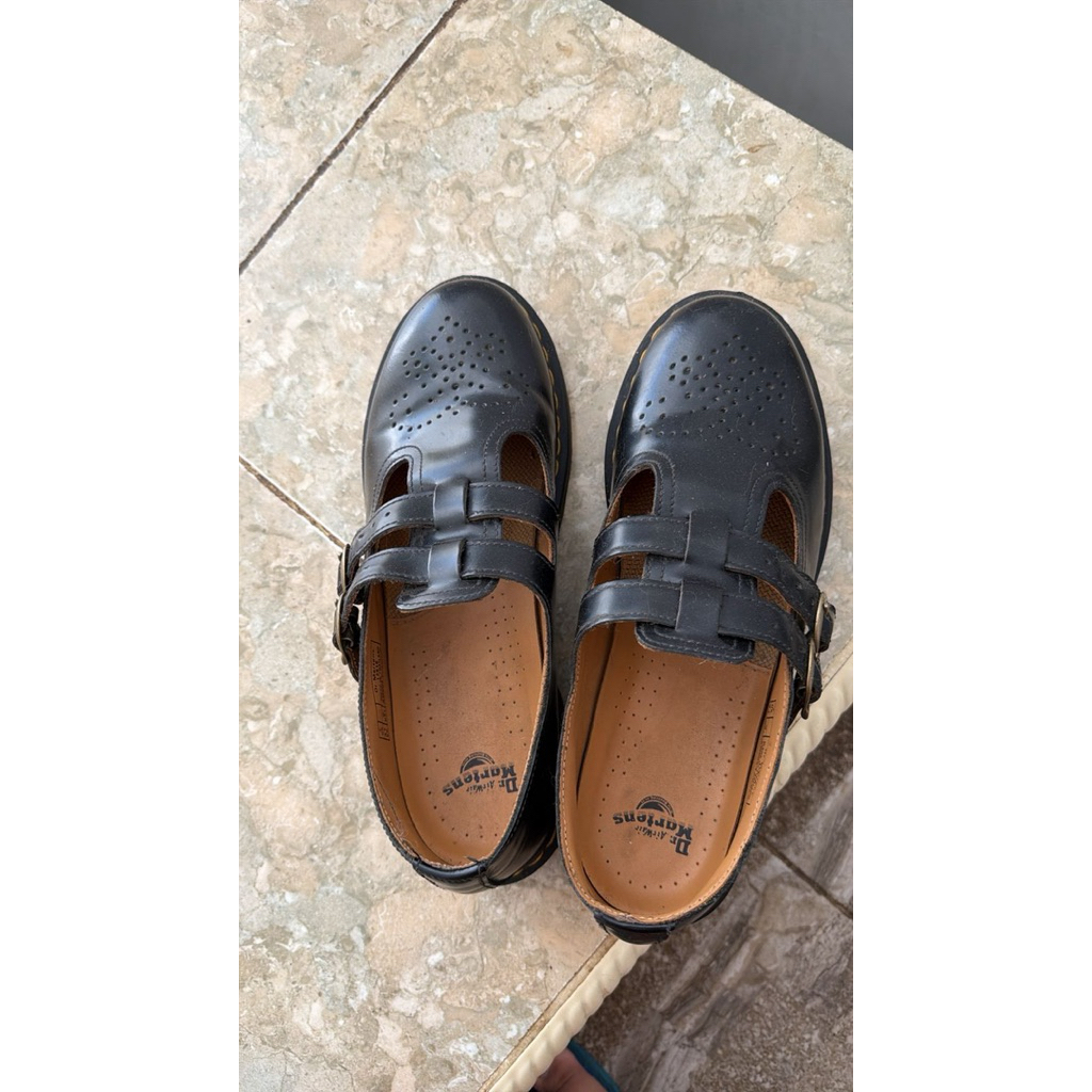 Preloved Dr Martens