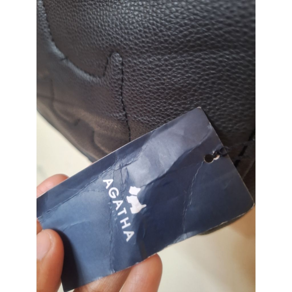 sling camera bag agatha