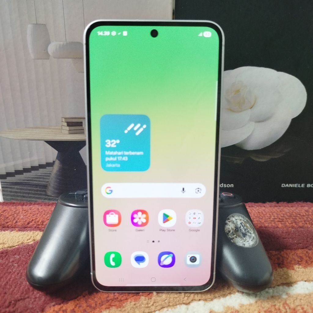 Samsung A56 (5G) 12/256 hp saja no minus
