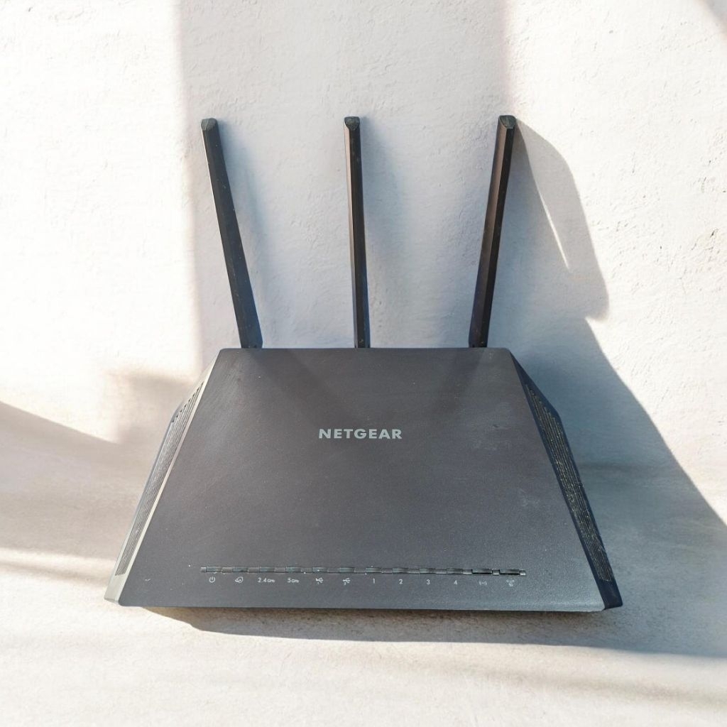 Netgear Nighthawk AC2300 Smart Wifi Router model R7000P