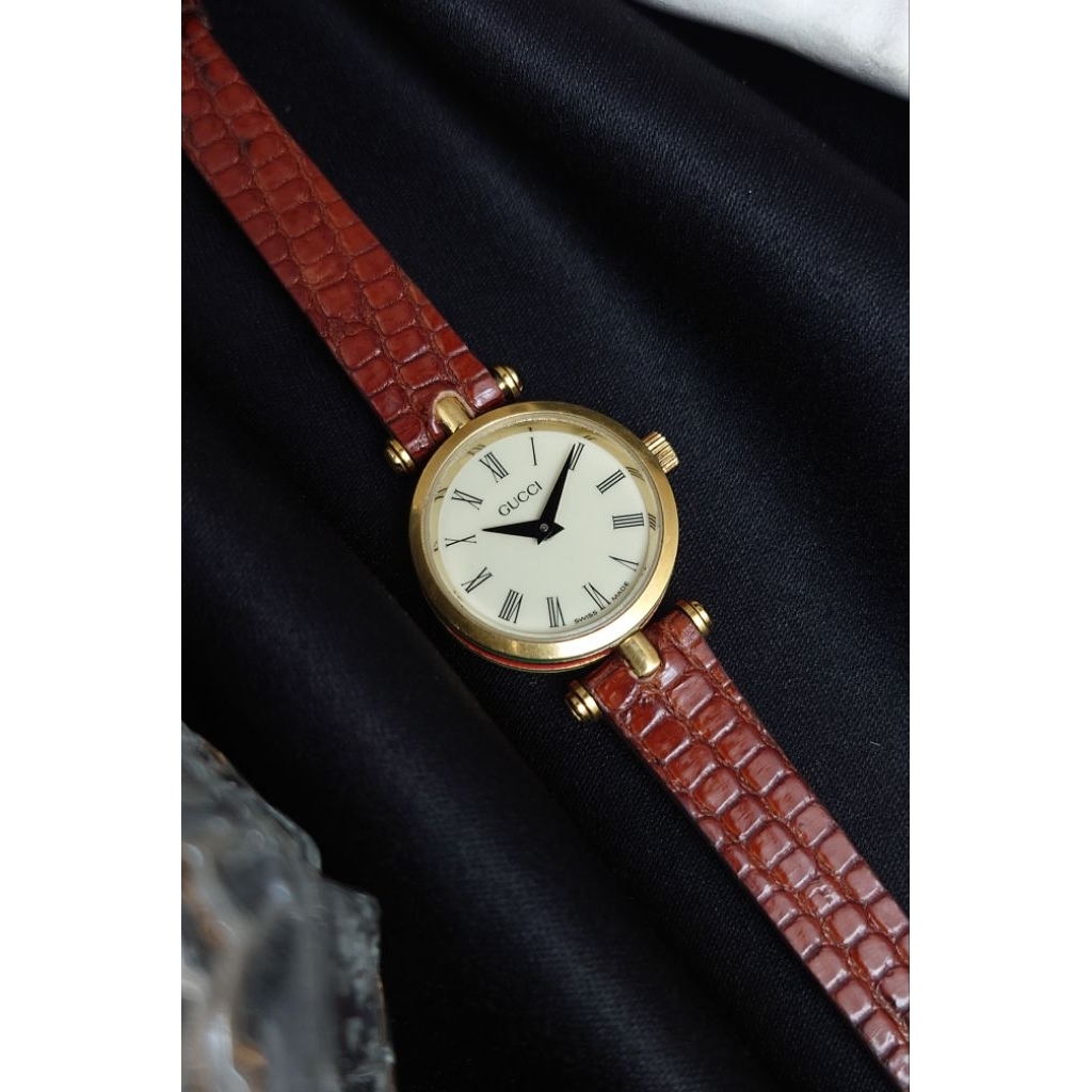 Vintage Gucci Sherry Line 2000L Second Original, Jam Tangan Fashion Wanita