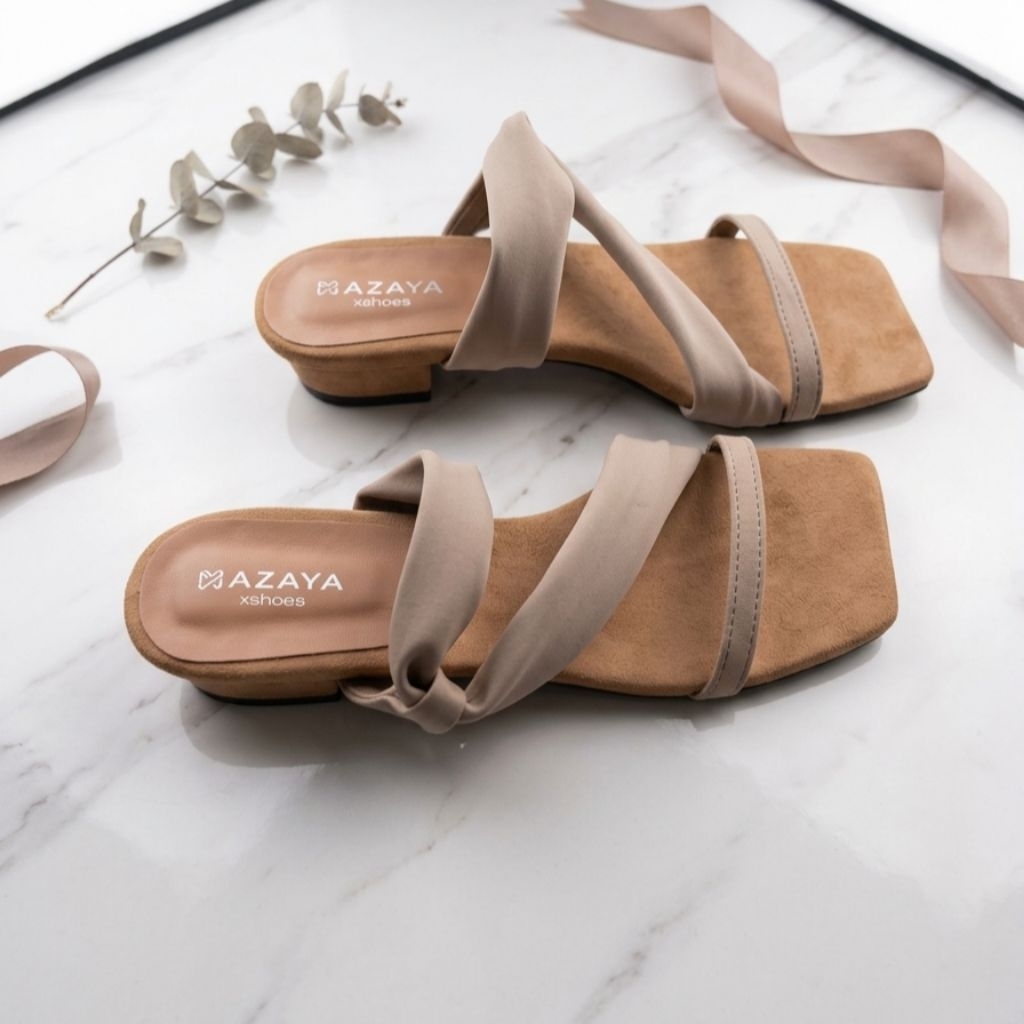 MAZAYA Nichole_Kain Asimetris Ekslusif _ Sandal China Guangzhou Fashion Wedges 3 cm Rhinestones