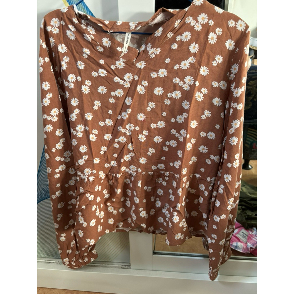 Preloved blouse colorbox wanita