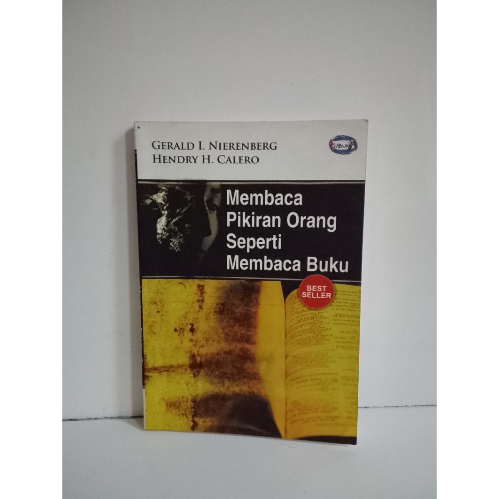 Membaca pikiran orang seperti manusia embaca Buku