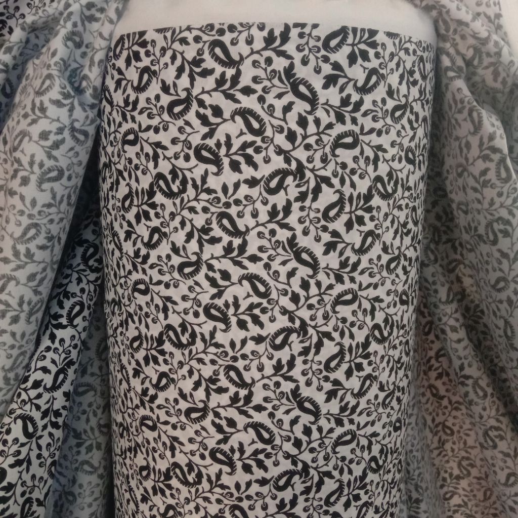 KAIN KATUN POPLIN MOTIF GARMEN 100%full KATUN