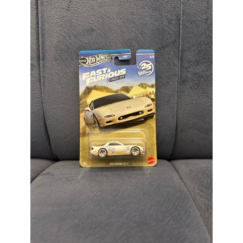 Hot wheels Fast & Furious Race off 1995 Mazda RX7 HKS bukan suki hotwheels silver series diecast 1:6