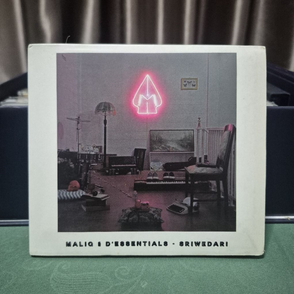 cd maliq & d'essentials - sriwedari
