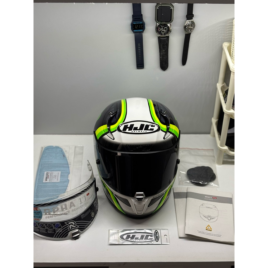 hjc rpha 11 pro cal crutchlow