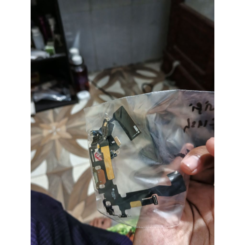 wifi+flash+port cas iphone 12 copotan