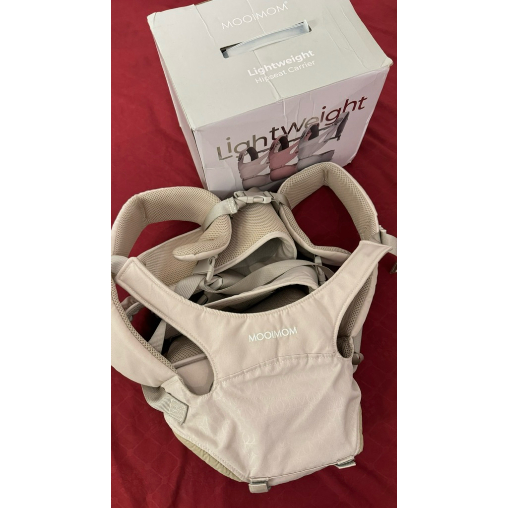 PRELOVED MOOIMOM HIPSEAT CARRIER CREAM