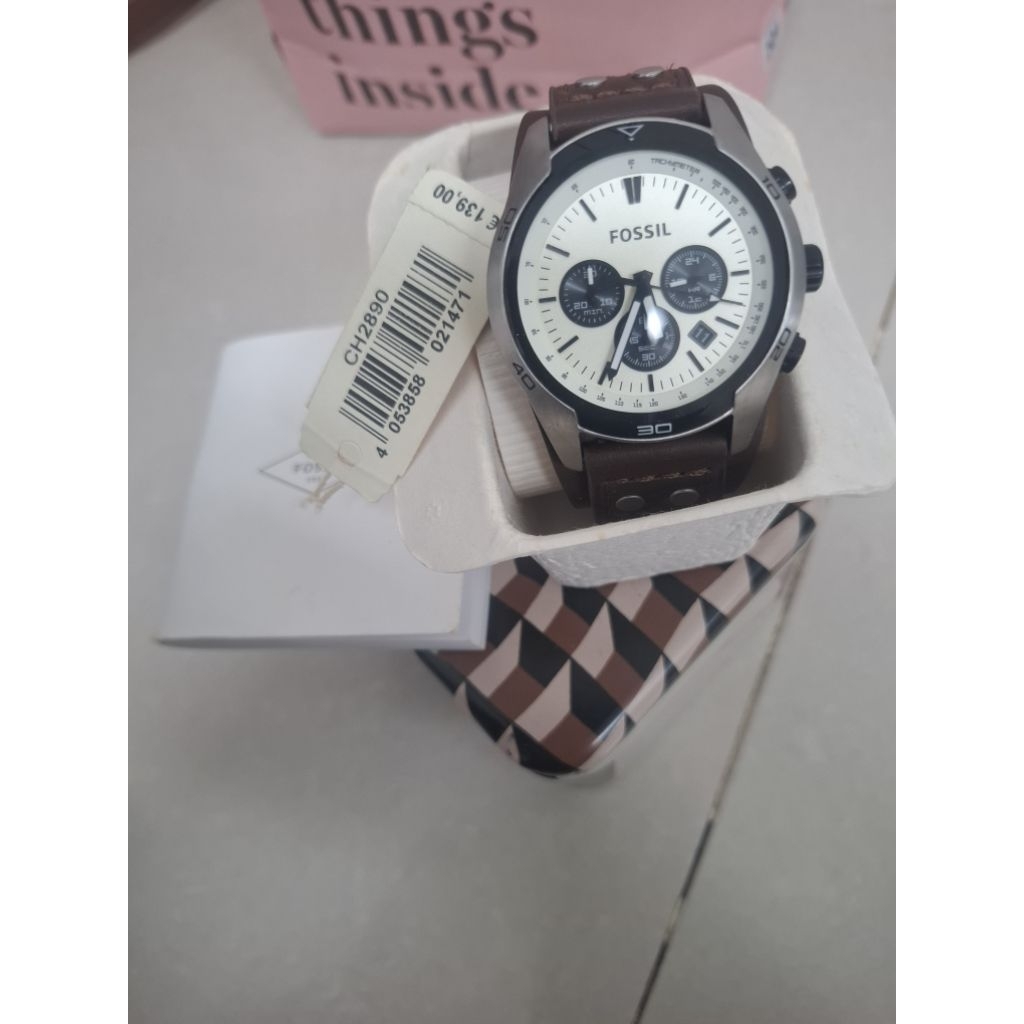 Jam Fossil Preloved