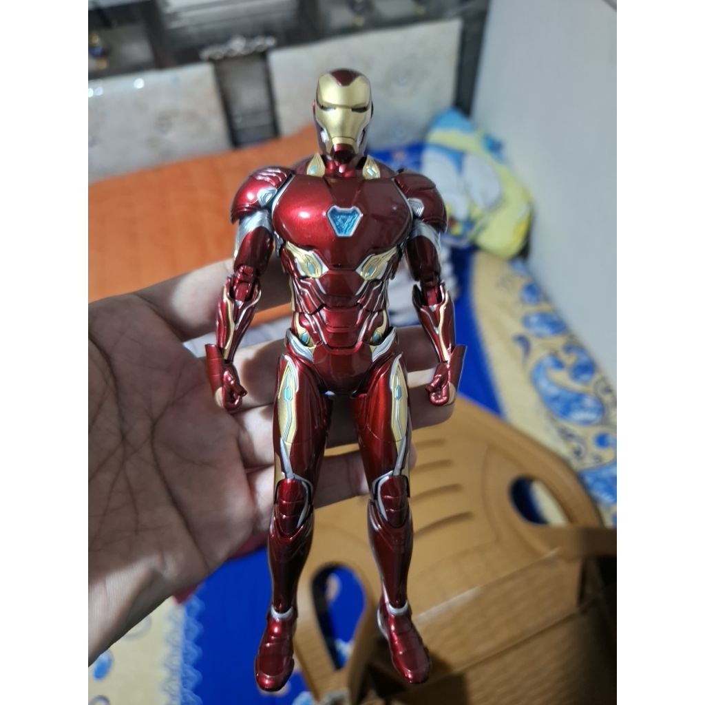 DLX Threezero iron man mark L (50)