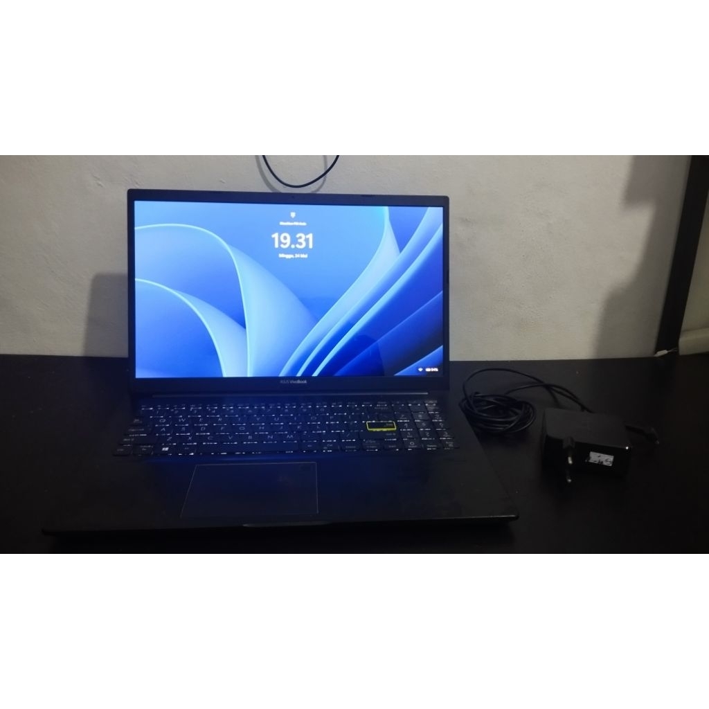 laptop asus VivoBook i5 Gen 11 | RAM 8GB | SSD 256GB - Kondisi Normal Siap Pakai
