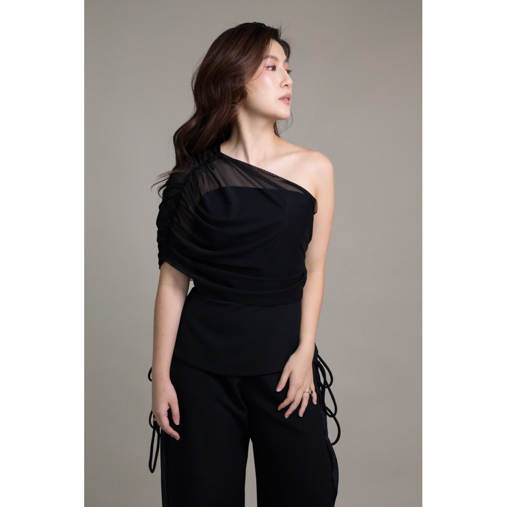 POISE24 - Amoret Top