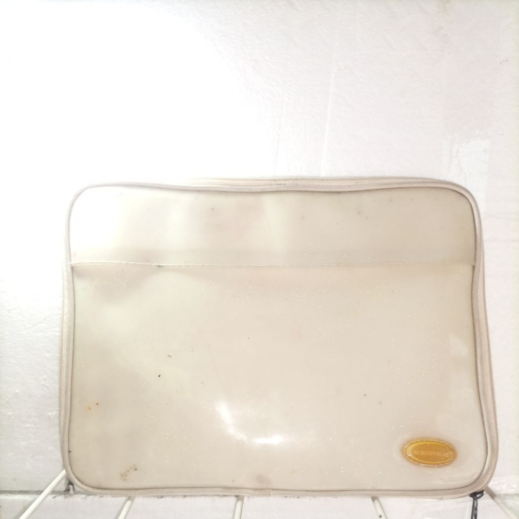 almost blue laptop sleeve-alas 3x32cm tinggi 27cm