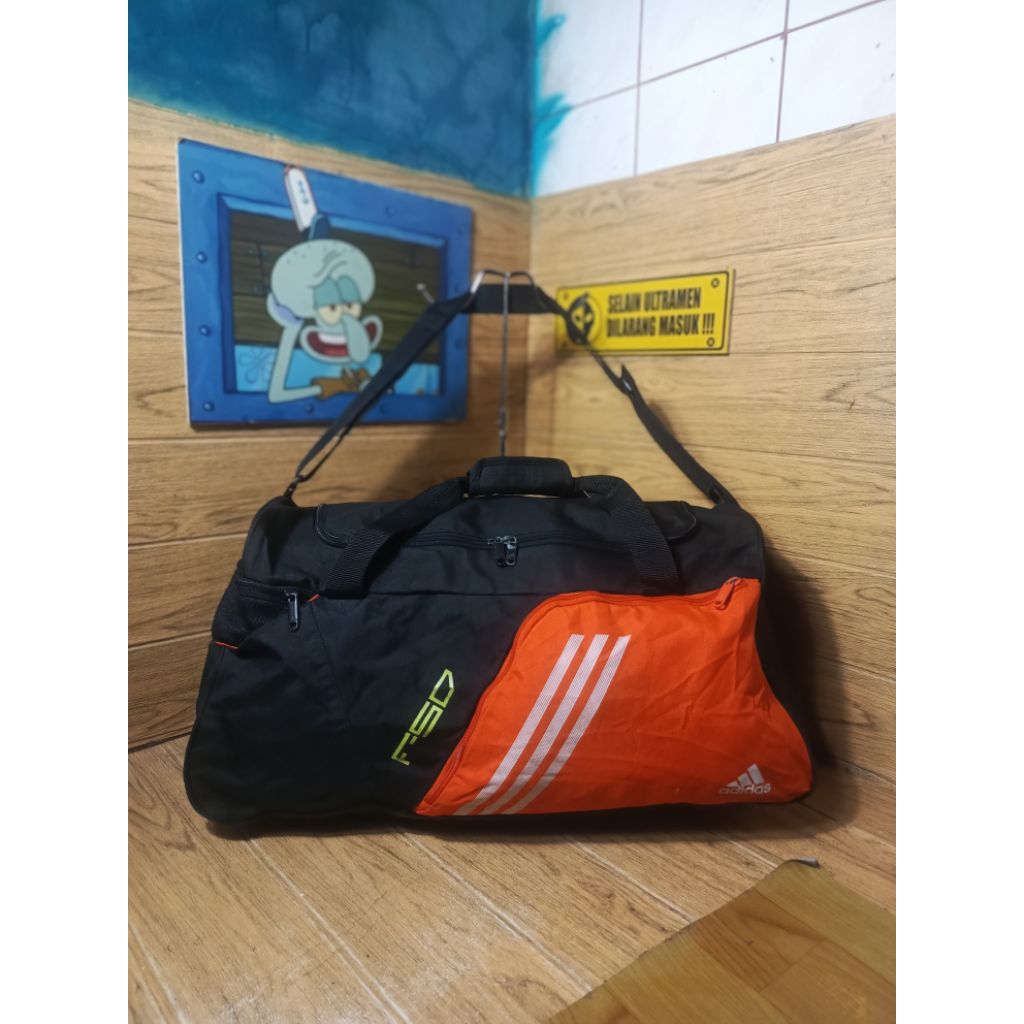 Tas dufflebag travel bag gym olahraga Second original
