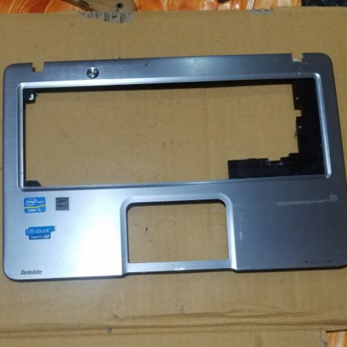 Kesing casing prem keyboard toshiba satellite u840lt