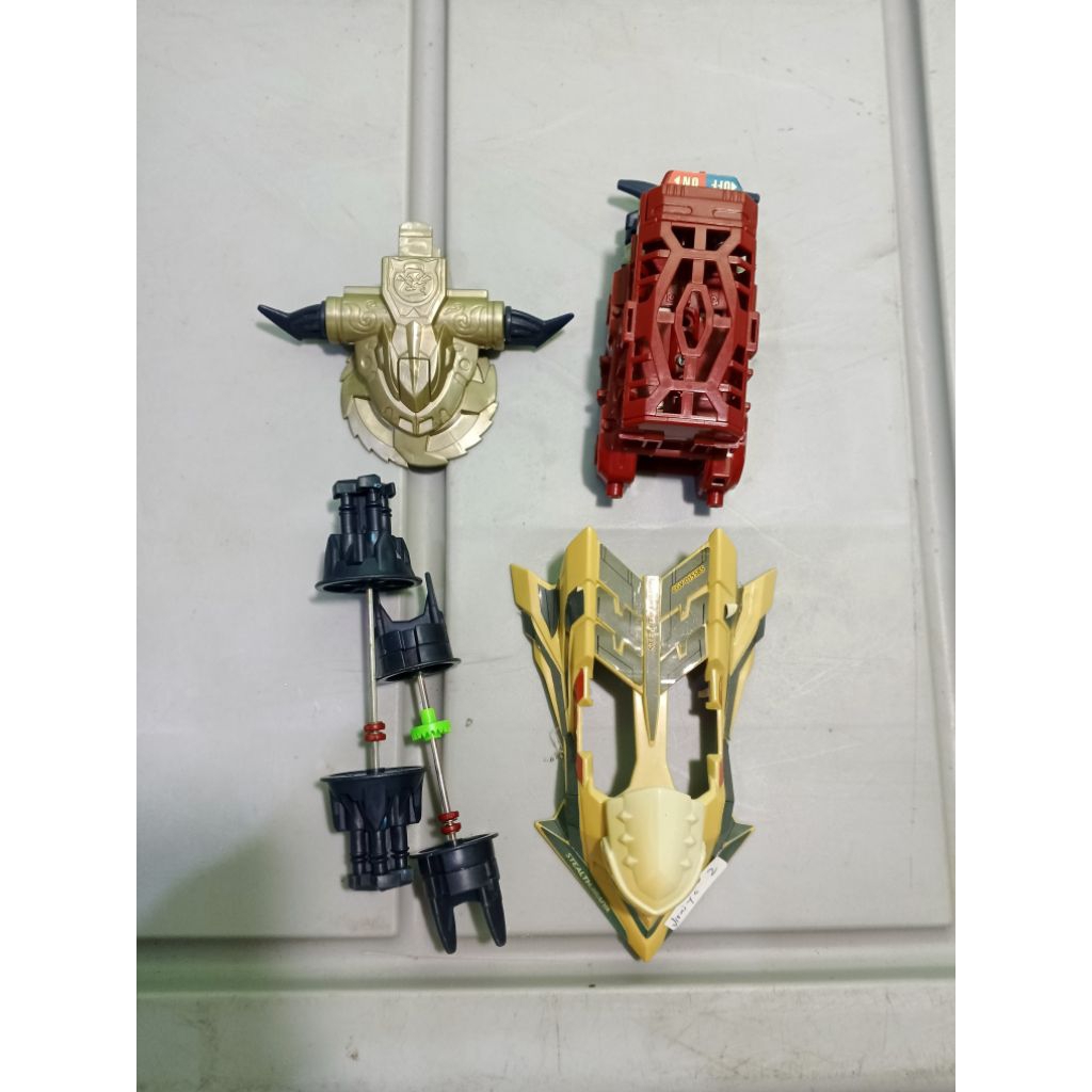 CRUSH GEAR STEALTH JIRAIYA BANDAI
